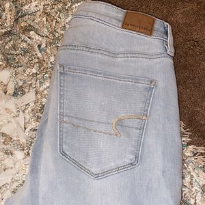 American Eagle High Waisted Light Wash Jeggings
